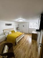 B&B Swansea - The Danes Gower, Llanmadoc, Gower - Bed and Breakfast Swansea