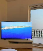 GOKI near airport and city, sea view - B&B