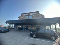 Port 4 - B&B