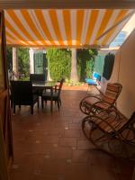 Casa adosada Playa de Gandia (2 plantas) - B&B