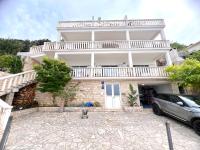 Terrace studios with panoramic seaview - B&B Ubli