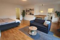 Apartment with garden near metro! - B&B