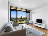 B&B Auckland - Lovely Bright Apartment - Central Takapuna! - Bed and Breakfast Auckland