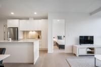 Modern Bright Central Apartment by Zodiak Stays - B&B Auckland