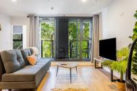 Auckland City Charm - 2BR Haven by Zodiak Stays - B&B Auckland