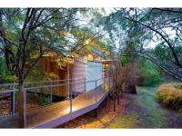 Indulge at Hepburn - B&B