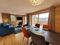 Appartement lumineux 3* avec terrasse, 2 chambres, proche centre et pistes, garage inclus - FR-1-598-163 - Ferienwohnung