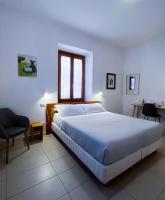 Double or Twin Room with Bathroom
