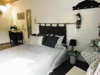 B&B Froidchapelle - Chambre poésie - Bed and Breakfast Froidchapelle