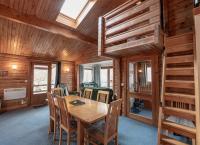 Chalet (Sleeps 7) (without Hot Tub)