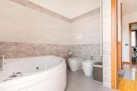 Villetta fronte Parco di Monza(Netflix) - B&B