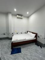 King Room with Balcony
