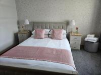 37 Farraline Court, City Centre apartment - B&B Inverness