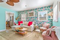 Pink Flamingo - Ferienwohnung Dunedin