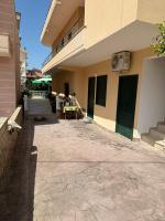 Amel's Apartments Comfortable Family Stay Near Orikum Beach - Chambres d'hôtes Orikum