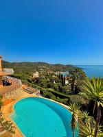 Villa Provençale vue mer & piscine privée - Bed and Breakfast Saint-Raphaël