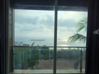 Dhayra's Seascape homestay at Dapoli - B&B