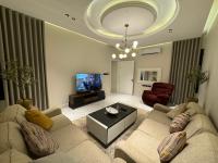 شقة فاخرة غرفة وصالة بالعارض دخول ذاتي ١٢ - B&B