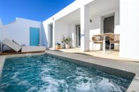 Hypnōs boutique villa with amazing heated pool with jacuzzi - B&B
