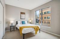 CozySuites 2BR Mill District with pool, gym #04 - Ferienwohnung