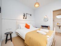1 Bedroom, 1st Floor Apartment