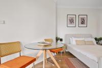 B&B Pokolbin - Newly Renovated Central Private Studio - Bed and Breakfast Pokolbin