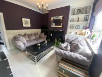 B&B Horsforth - Interior Designed 4 bed Home Horsforth with gym! - Bed and Breakfast Horsforth