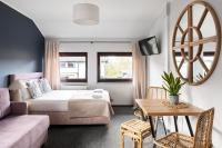 Triple Room with Private Bathroom and Air-Condition