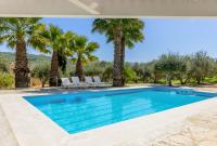 B&B Archanes - The Olive Grove Cottage with private swimming pool - Bed and Breakfast Archanes