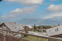 Logement avec une vue envoûtante sur la vallée - B&B