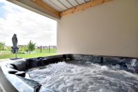 B&B Saint-Cast-le-Guildo - Villa Armor Glaz - Maison avec jacuzzi - Bed and Breakfast Saint-Cast-le-Guildo