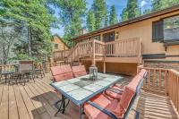 Ruidoso Mountain Home with Hot Tub and 3 Decks - Ferienwohnung