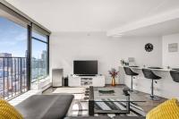 Central Luxury Apartment with Best City Views! - Chambres d’hôtes Vancouver