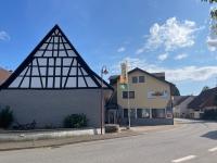 B&B Sinsheim - Hotel Gästehaus Sonne - Bed and Breakfast Sinsheim