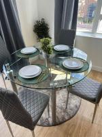 B&B Barking - Cosy Centrally Located Flat - Bed and Breakfast Barking