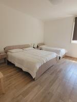 One-Bedroom Apartment with Garden View