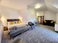 Triple Room with Balcony