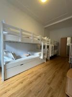 Familienzimmer mit Gemeinschaftsbad