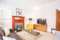 B&B Glasgow - Modern, Light-filled and Sleek West End Apartment - Bed and Breakfast Glasgow