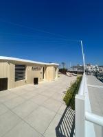 Marina Club Luxury private studio with Pool and incredible views - B&B Gibraltar