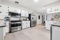 The Ranch 4-Bedrooms Large Yard & Patio - B&B Mobile