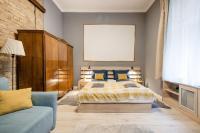 Urban Tranquillity by the Main Shopping Street - B&B Budapest