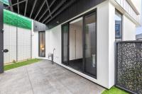 Surf Central Townhouse - Walk to Beach and Shops - Bed and Breakfast Torquay