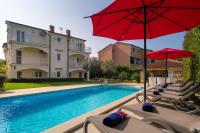 Villa Duga in Poreč for 12 people with sea view & only 1,2 km from beach - Ferienwohnung Poreč