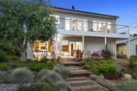 Juc Haven with Sensational Ocean Views - Bed and Breakfast Torquay