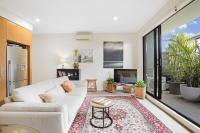 The Richmond - Bright 1BR Oasis w parking - Ferienwohnung Melbourne
