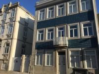 Central location with balcony & equipped kitchen - Bed and Breakfast Porto