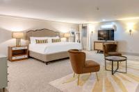 Downtown Nashville Large King Studio Suite - Unit 7
