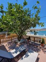 Spot on the sea - B&B Archangelos