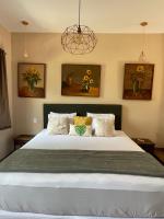 Suite mit Kingsize-Bett mit Whirlpool